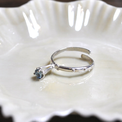 Silver925・ブルートパーズの指環：《ほうき星の指環/Bague Comète》 6枚目の画像