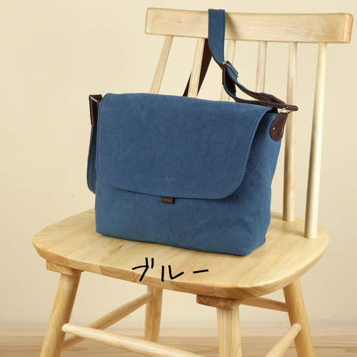 メッセンジャーバッグ 【全7色】 帆布 革 ショルダーバッグ お出かけ