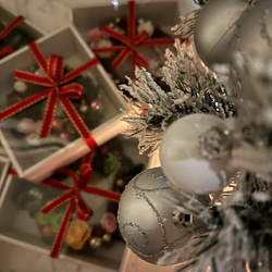 木のみがいっぱいのリース　クリスマスリース　オーナメント　リボン　ギフト　プリザーブドフラワー　プレゼント　 11枚目の画像