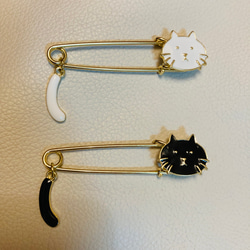 おしゃれで可愛いネコの安全ピン付きあったかマフラー☆☆プレゼント☆ブラック 4枚目の画像