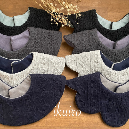 ハンドメイドスタイ　フリルスタイ　アランニット風ピンク 再販9】形が選べるアラン風ニットスタイ◯クリスマス◯お正月