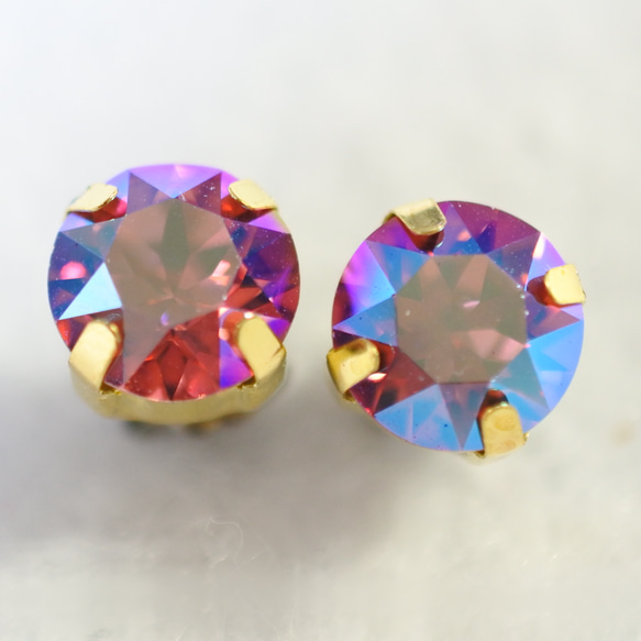施華洛世奇閃光效果水鑽耳環（8 毫米，玫瑰色閃光，鈦耳環） 第2張的照片