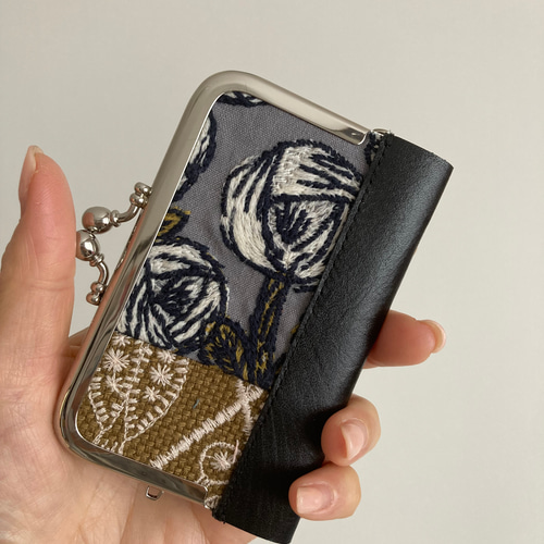 小さながま口財布＊mina perhonen ミナペルホネンの人気柄のスマート 