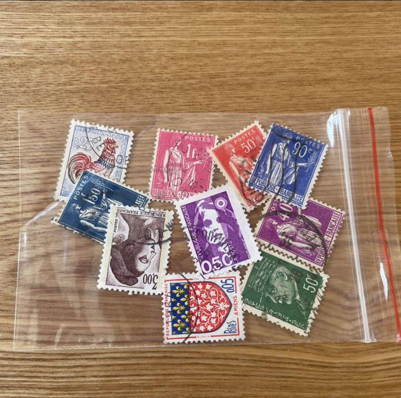 【フランス古切手】フランスの切手　小サイズ　10枚セット 6枚目の画像