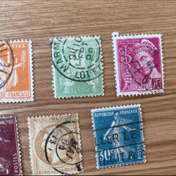 【フランス古切手】フランスの切手　小サイズ　10枚セット 5枚目の画像
