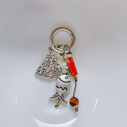 "fish and marble" keyring/ stone 選べる天然石 ＆ カスタムチャーム キーホルダー 10枚目の画像