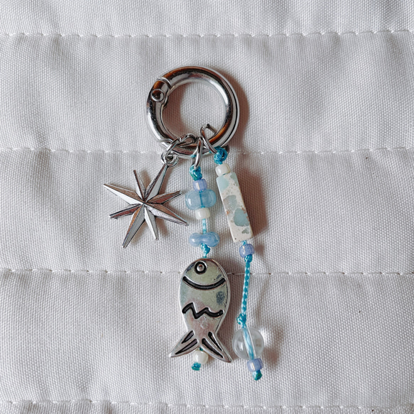 "fish and marble" keyring/ stone 選べる天然石 ＆ カスタムチャーム キーホルダー 13枚目の画像