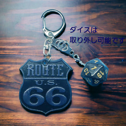 ROUTE66 ヌメ革 ダイス キーホルダー シルバー　ネイビー 7枚目の画像