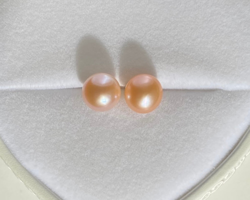 約8〜9mm✨AAAA(4Aパール)優しいオレンジ✨シンプル淡水パールピアス