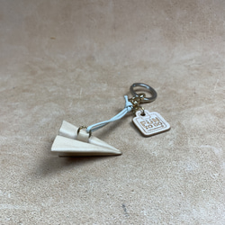 乘載夢想小飛機-真皮植鞣 皮革鑰匙圈 吊飾 皮革小物 夢想起飛 第2張的照片