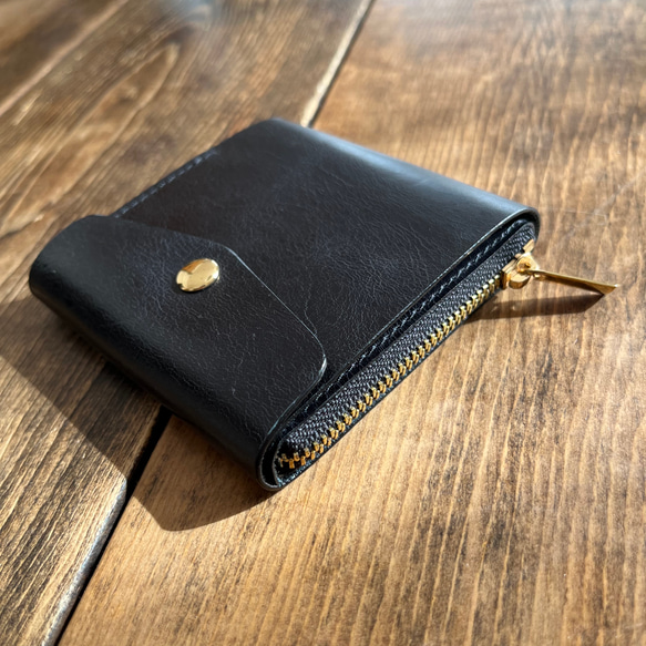 財布 2つ折り 薄型 コンパクト 本革 牛革 キャッシュレス　ブラック 3枚目の画像