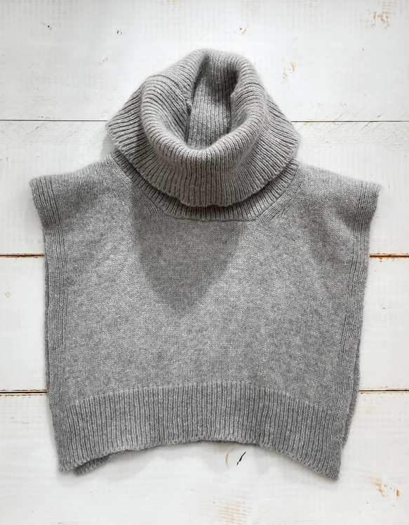 手編み機による　Rosie Cotton Silk Sweater 4枚目の画像