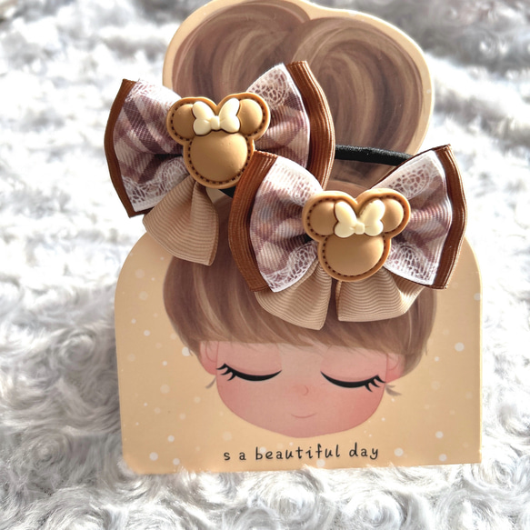 199 キラキラ　パール　キッズヘアゴム　フォーマル　結婚式　発表会　大人可愛い No.103 結婚式 発表会 お祝い 幼稚園 保育園 パール 可愛いヘアゴム