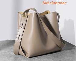 日本製 ！今人気の本革 ショルダーバッグ　職場レディース 斜めがけぷっくりバッグ　大容量　総手縫い