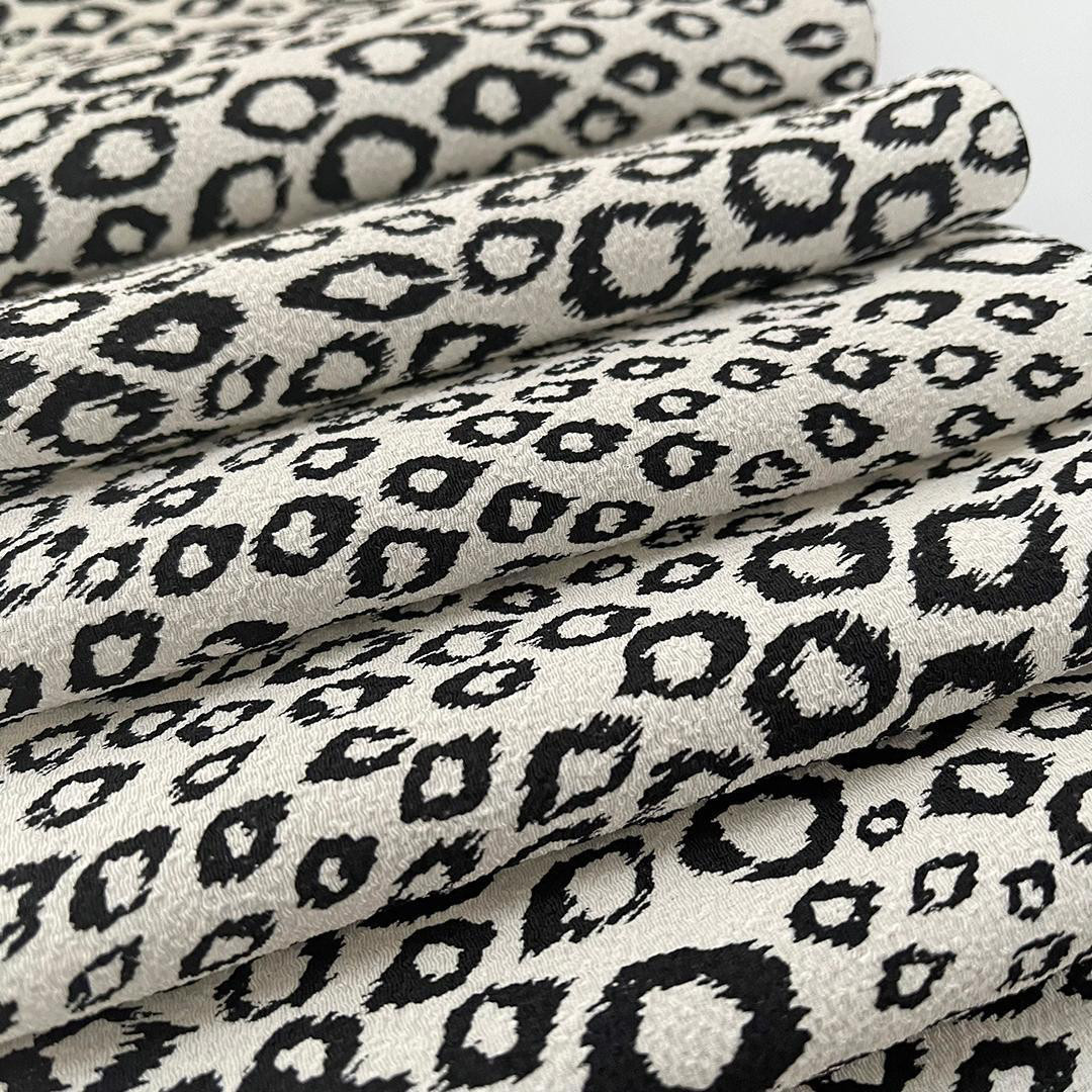 帯揚げ ちりめん ヒョウ柄 豹 縮緬 白 黒 モノトーン 帯揚 バイカラー レオパード