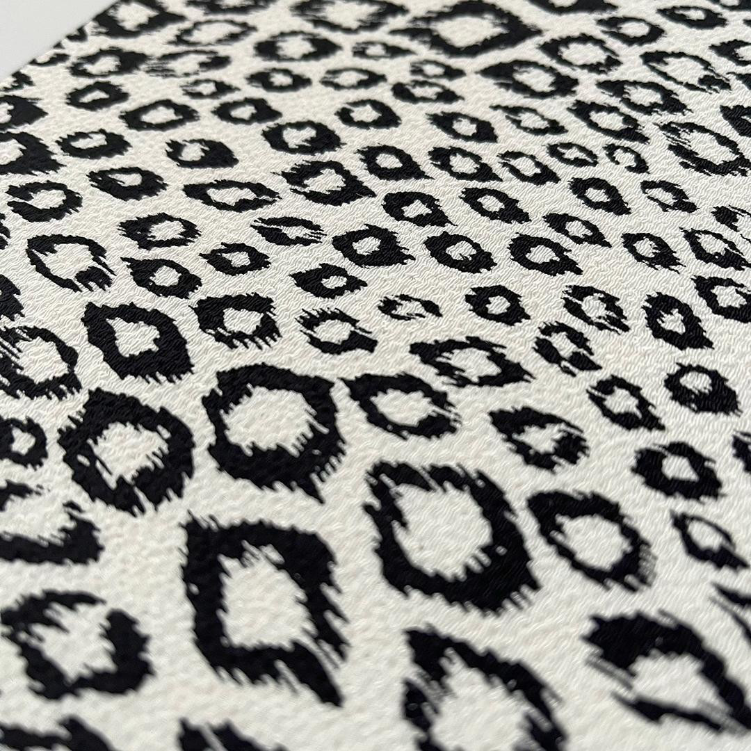 帯揚げ ちりめん ヒョウ柄 豹 縮緬 白 黒 モノトーン 帯揚 バイカラー レオパード