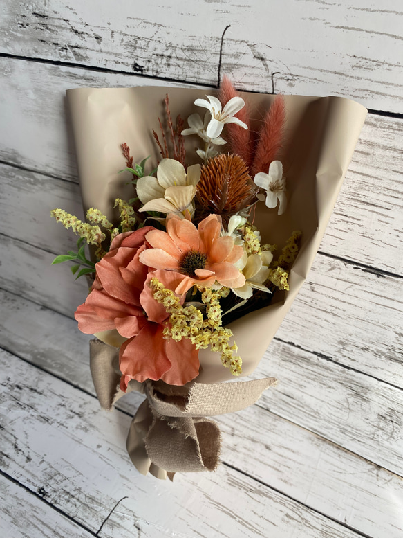 アーティフィシャルフラワーとドライフラワーのスワッグ スワッグ  