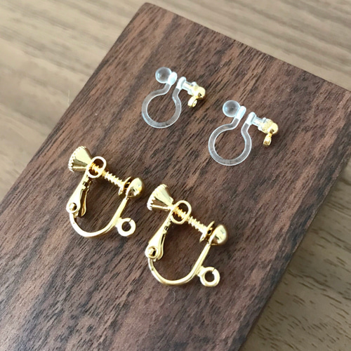 たまきち❤️ スクロールカービング14kgf ピアス たまきち様専用❤️ スクロールカービング14kgf ピアス - メルカリ