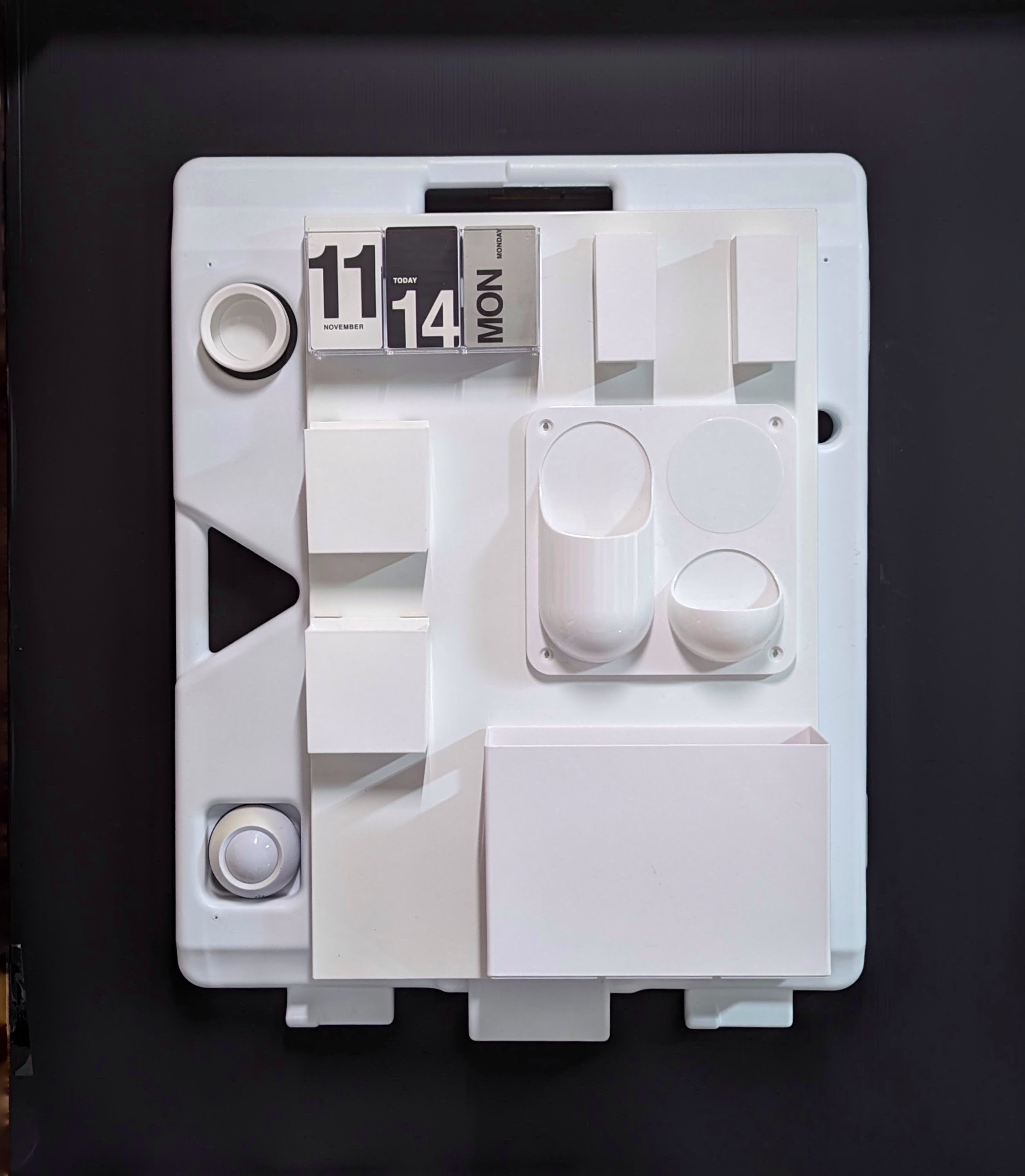 UB storage board　プラスチックウォールポケット/ストレージパネル nbp200426