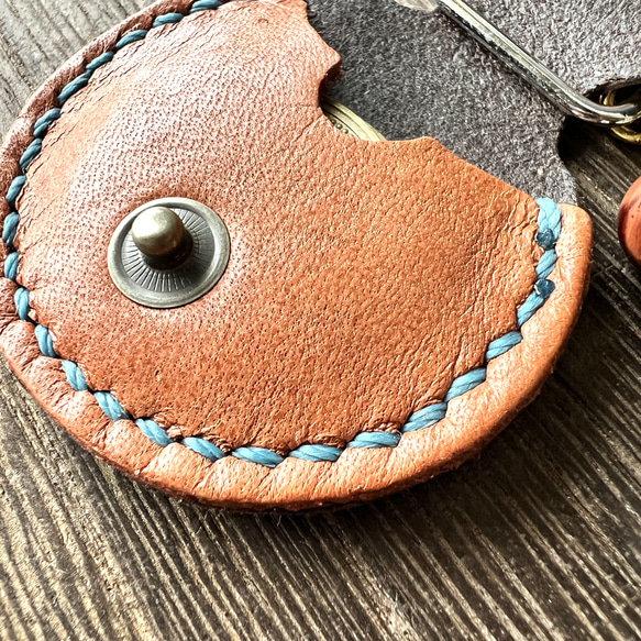 "Red Tiger Eye Talisman Leather Coin Case"【お守りレザーコインケース】 8枚目の画像