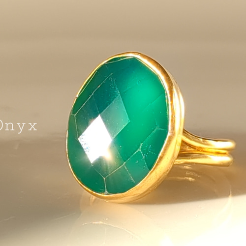 最新作☆『Green Onyx』の世界でひとつの天然石リング