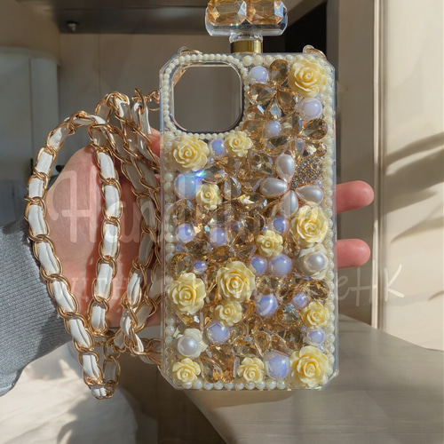 残り１【新品】VALENTINO ラインストーン iPhone スマホショルダー ed42e72a677e54b871f13937d6f5eb
