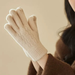アイボリー、スマホ対応手袋、【受注販売】防寒手袋、レディー手袋、プレゼント 1枚目の画像