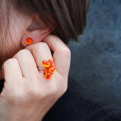 ガラスのこぼれイクラ ミニチュア ピアス 指輪 イヤリング イヤーカフ