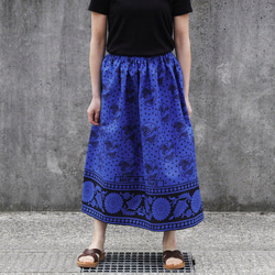 アフリカ布のギャザースカート（カンガスカート）鮮やかな色彩 サッシュベルト付き 3枚目の画像