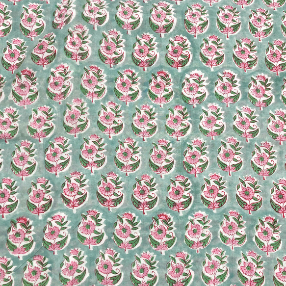 【50cm單位】綠藍粉紅小花帶一耳邊框印度手工塊印花布料棉質 第4張的照片