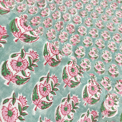【50cm單位】綠藍粉紅小花帶一耳邊框印度手工塊印花布料棉質 第6張的照片