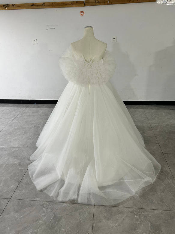 高品質！婚紗洋裝米白色可拆卸露肩閃亮薄紗婚禮/招待會 第7張的照片