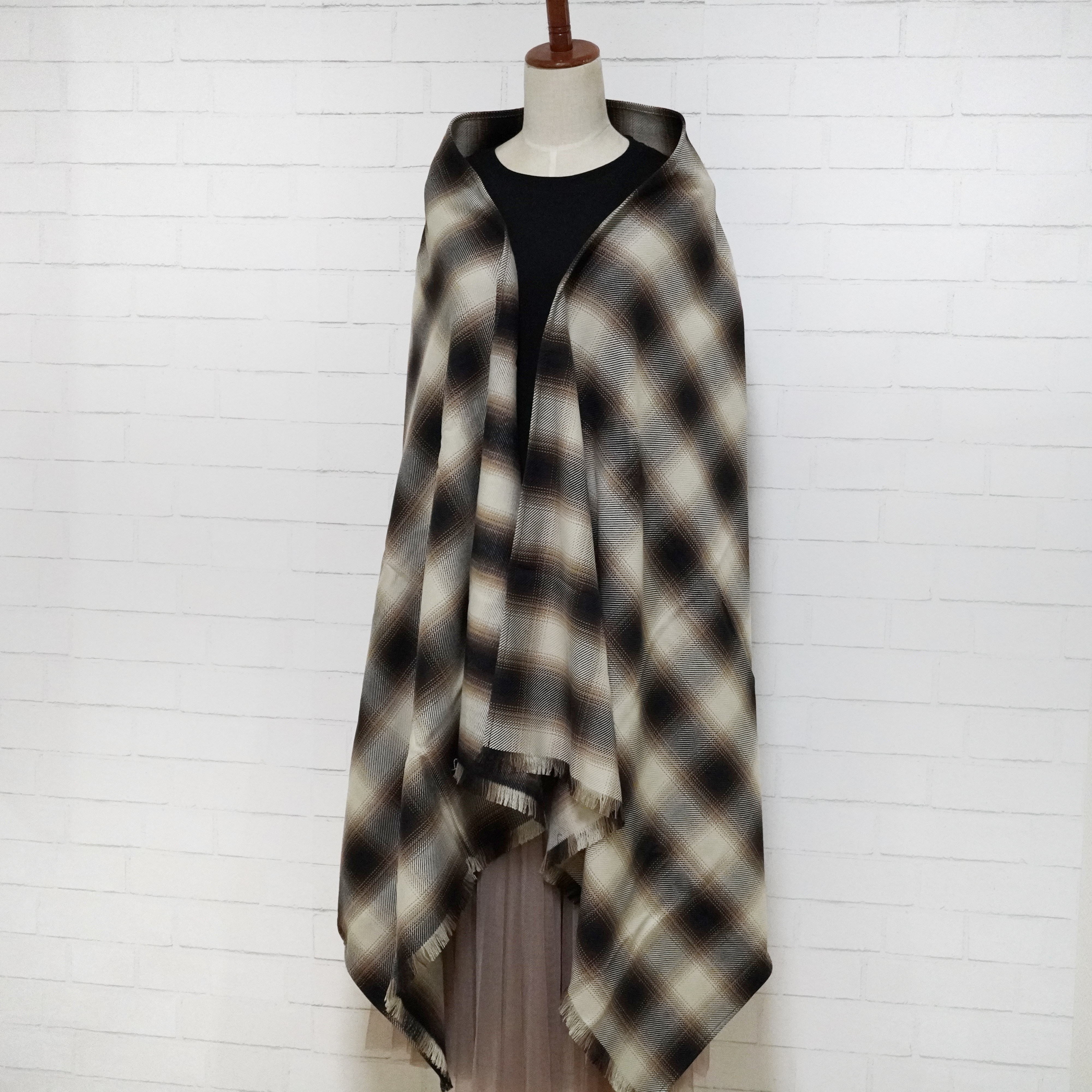 【新春20%off】綿100%大判ショール＊オンブレチェック＊ミルキーベージュ＊極厚＊播州織