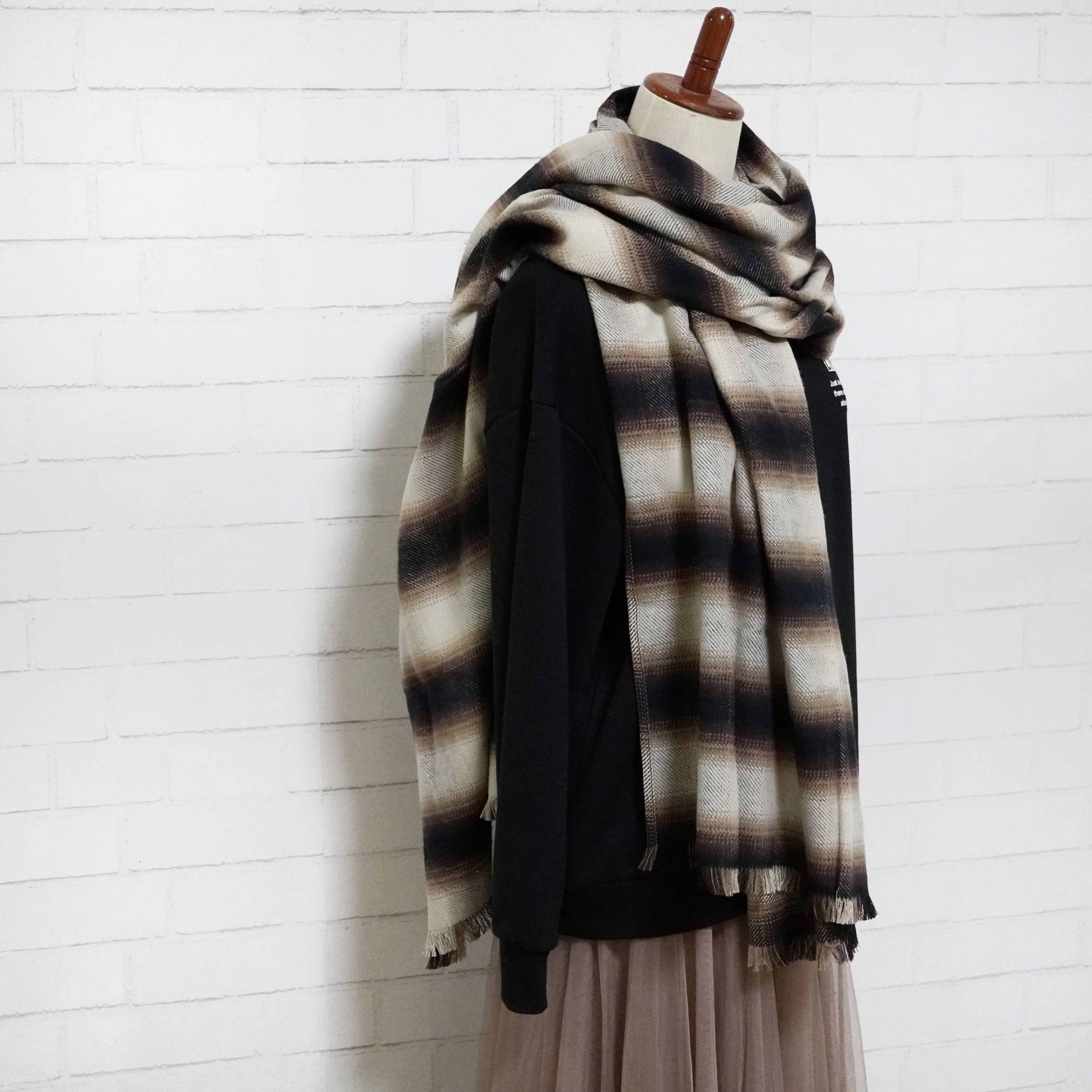 【新春20%off】綿100%大判ショール＊オンブレチェック＊ミルキーベージュ＊極厚＊播州織