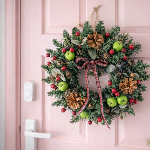 ナチュラルなクリスマスリース /松ぼっくり/りんご/ベル/チェック