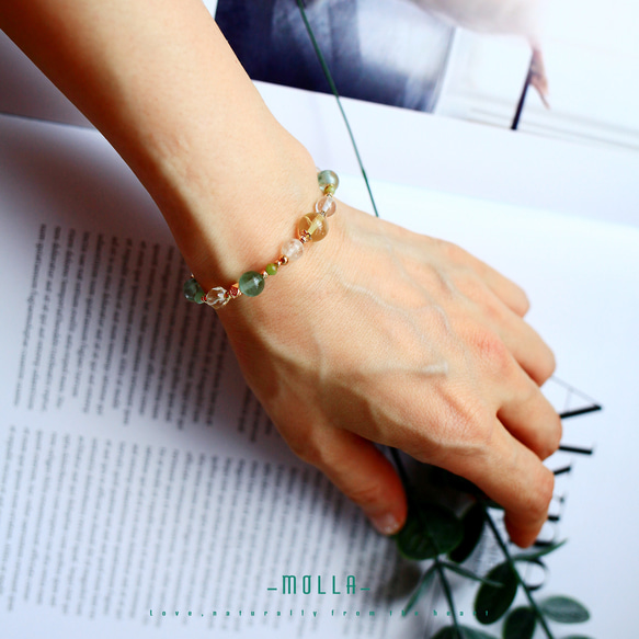 Molla 艷陽森林黃水晶白水晶綠螢石手環（手工訂製-可調仿硬式手環） 第1張的照片