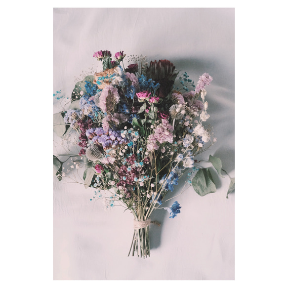 赤と青を中心とした華やかさ ドライフラワー ブーケ スワッグ