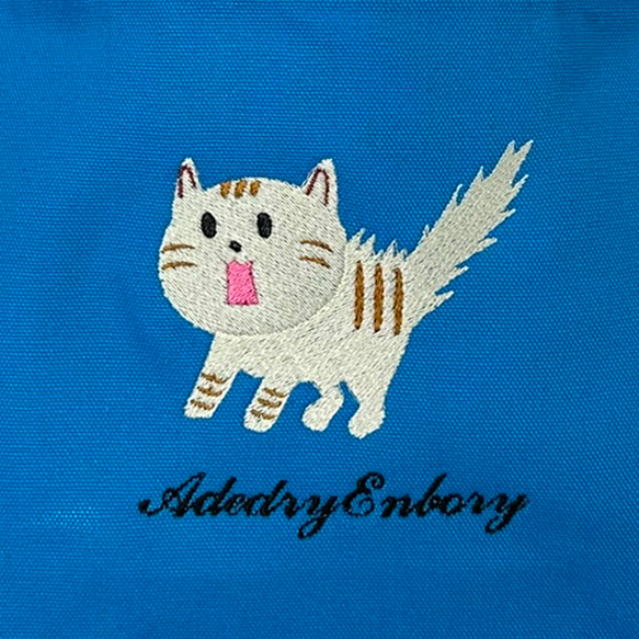 【特別セール限定】【送料無料】驚き猫の刺繍のキャンバスミニトートバッグ 2枚目の画像