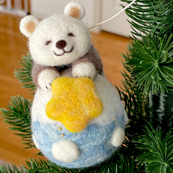星を運ぶシロクマさんのクリスマスオーナメント　3点セット　 4枚目の画像