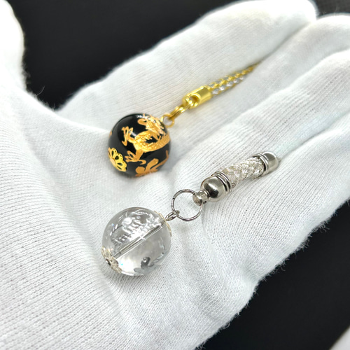 オニキス 金彫刻・水晶 銀彫刻 選択】1個 四神獣彫刻（玄武