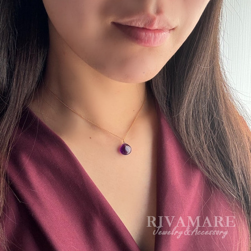 アメジスト ネックレス 薄紫色 彫刻デザイン翡翠だと思いかいました