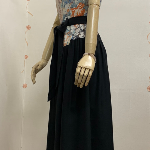 【美品】着物リメイクワンピース 留袖 和柄 フォーマル　ロング　17号 94621b22844423db21eb61cd8c1020