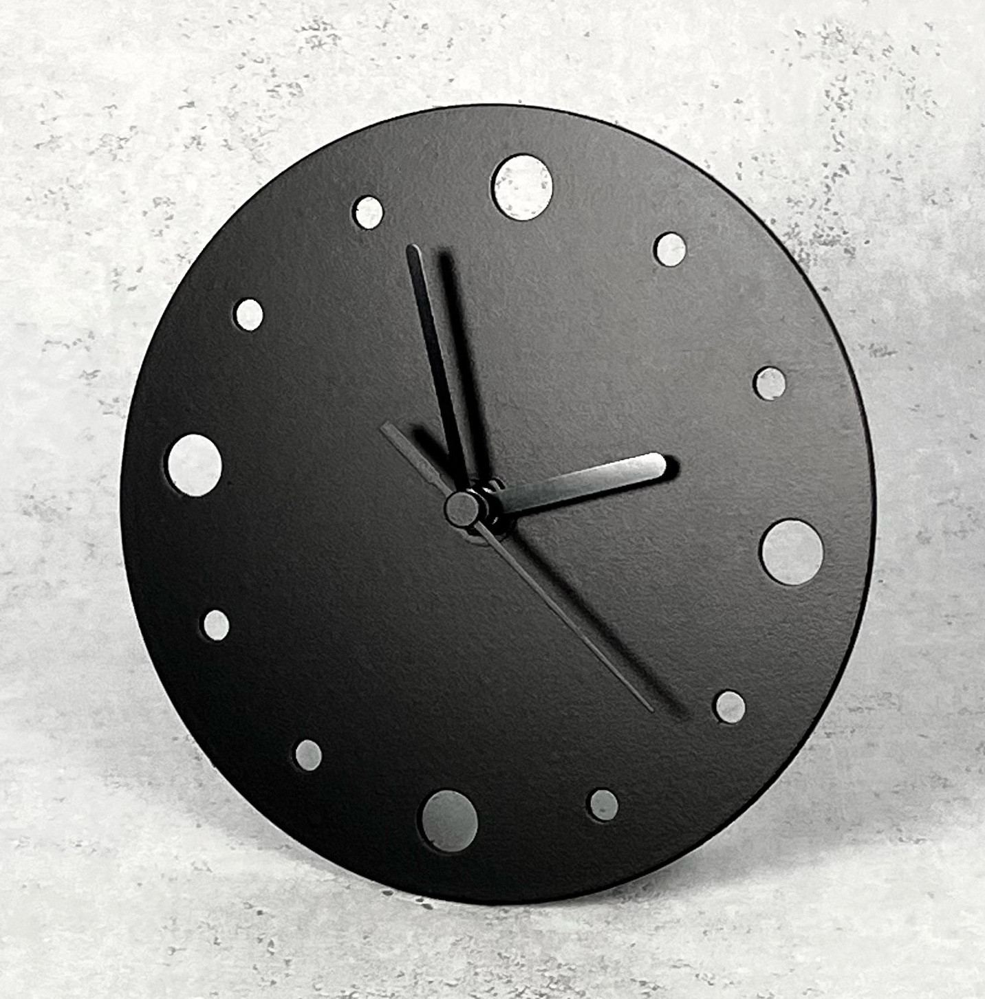 置き時計アイアン装飾(1) Amazon.co.jp: 置き時計、ヴィンテージサイレントベッドサイド