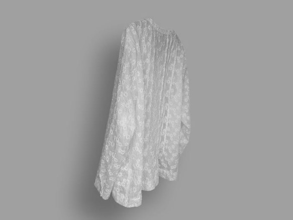 ～Seriesブラウス…綿麻ボイルレース～ 3枚目の画像