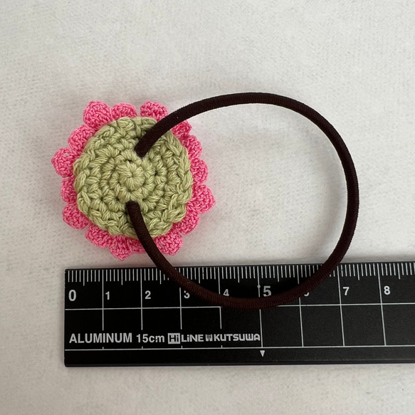 カランコエのお花ヘアゴム レース編み　ピンク 3枚目の画像