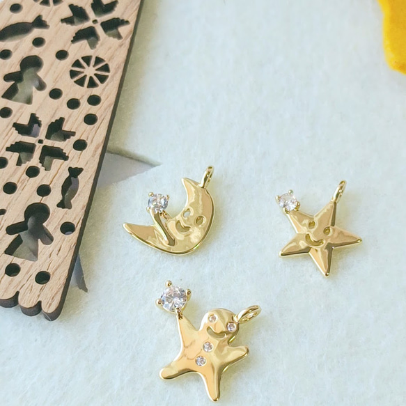 2個】14kgp クリスマス メタルチャーム ジルコニア付き ニコちゃん