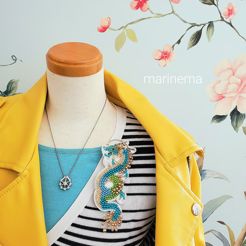 さっちゃん様、オーダー品です　ビーズ刺繍ブローチ9点　ハンドメイド さっちゃん様、オーダー品です ビーズ刺繍ブローチ9点