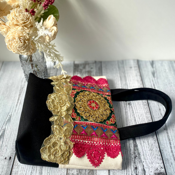キラキラ金色薔薇とお花インド刺繍リボンのクリスマストートバッグ 17枚目の画像