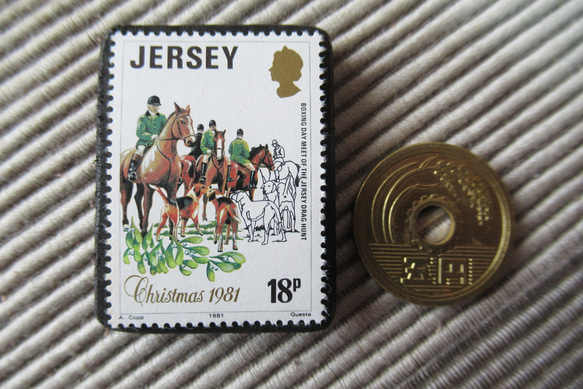 ジャージー島　クリスマス切手ブローチ9138 3枚目の画像