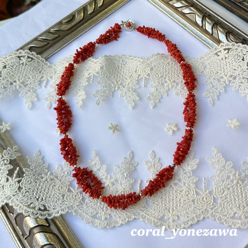 赤珊瑚ネックレス3連